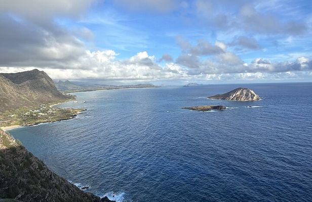 Makapuu Lighthouse Guided Tour with Stops
