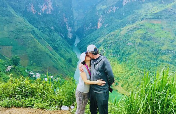Ha Giang Loop Adventure 4D3N Rider Private Tour