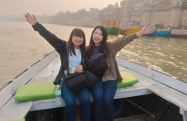 From Delhi: Same Day Varanasi Tour By Flight With Boat Ride