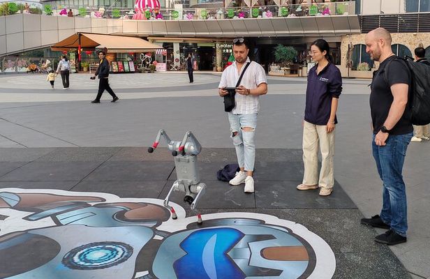 From Hong Kong: Shenzhen Tech Experience Tour with Visa Support