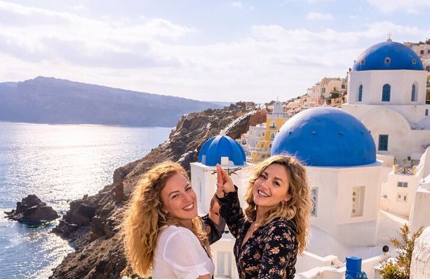 Santorini Highlights Private Tour with Wine Tasting