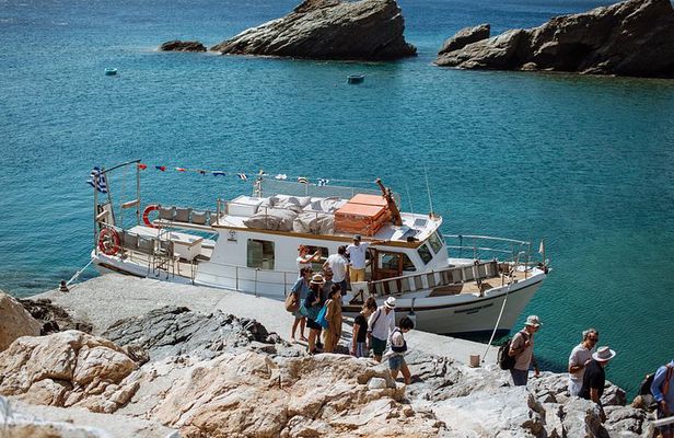 Small Group Tour in Hidden Beaches and Unspoiled Coastlines