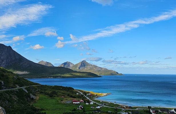 Arctic Fjord Explorer: Mountains, Coast & Hidden Beaches