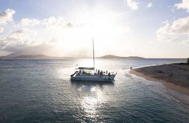 Afternoon Sail to Icacos Island Catamaran
