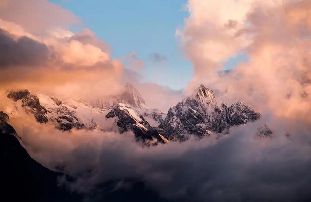 Jade Dragon Snow Mountain Glacier + Spruce Cableway