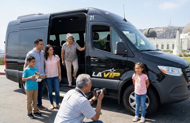 Los Angeles Private Tour with Pickup and Drop-Off for up to 8