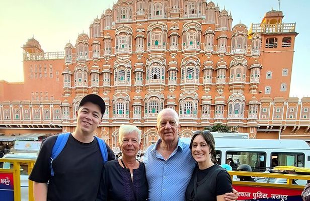 Jaipur Full-Day City Tour by Car with Guide