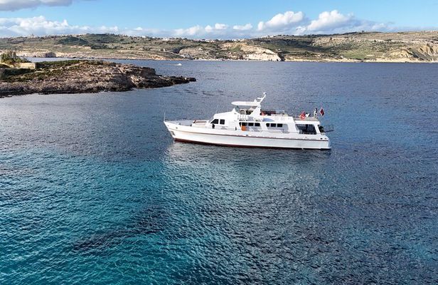 Full Day Round Malta Boat Cruise with Lunch and Swim Stops