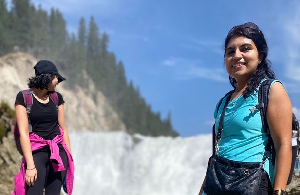 Waterfalls, Lakes & Hidden Gems – Yoho Adventure from Calgary