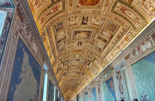 Vatican Skip the Line Guided Tour Museums and Sistine Chapel