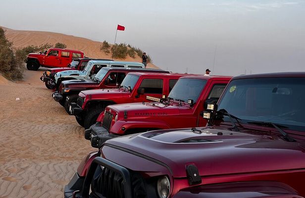 Desert Safari tour to Alasfar Lake in 4WD Jeep