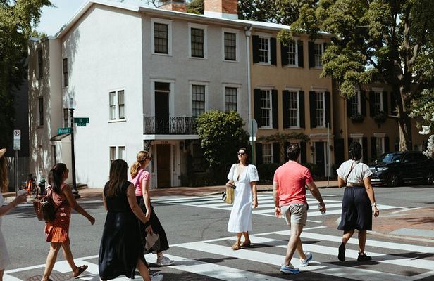 Georgetown Small-Group Historic Walking and Photo Tour, DC