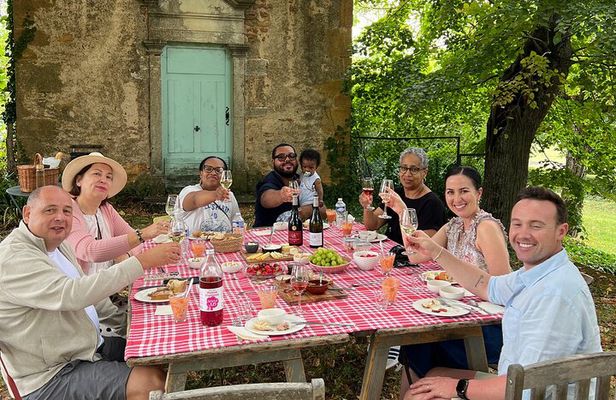 Full-Day Beaujolais Wine Tour - Picnic Lunch Included