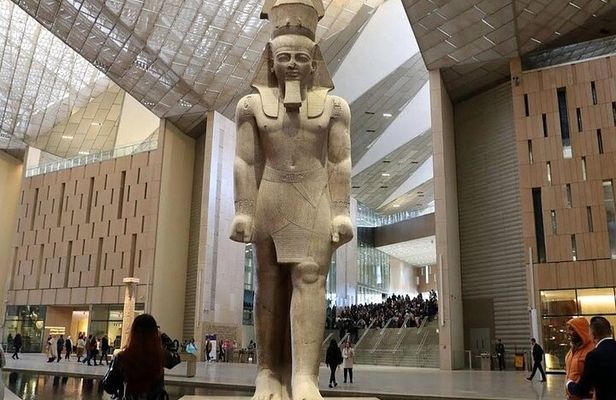 Hurghada to Cairo Small Group Tour GEM and Giza Pyramids