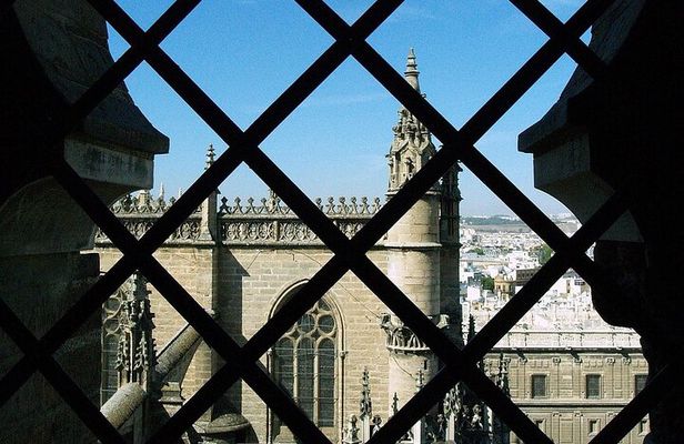 Seville Cathedral and Giralda Tour Includes Tickets