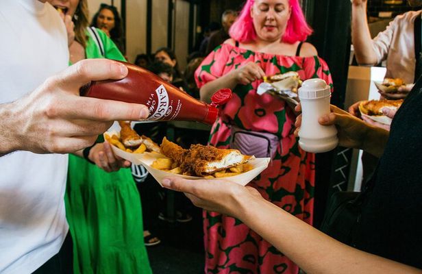 London Borough Market & London Bridge Food Tour