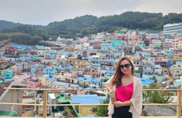 Busan Home Visit & Highlights Tour (Max 6, Licensed Guide)