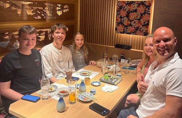 1.5 Hour Kyoto Sake Experience with 10 Tastings