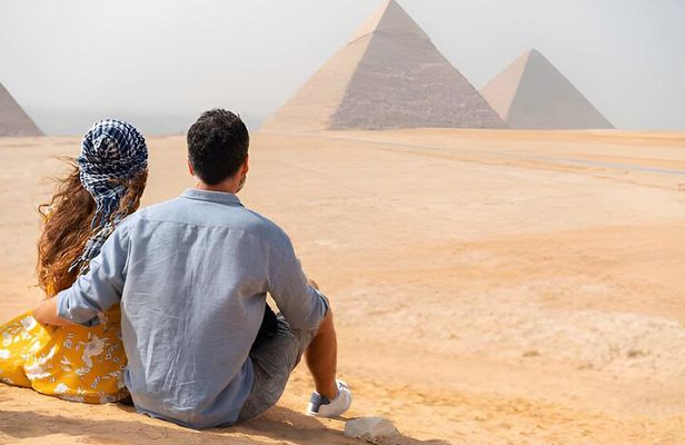 Private Pyramids GEM Tour Guide Camel Ride with All Inc Option