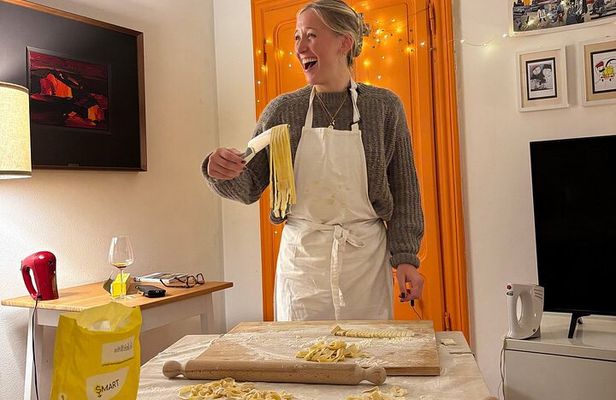Small-Group Cooking Class in a Local Milan Home