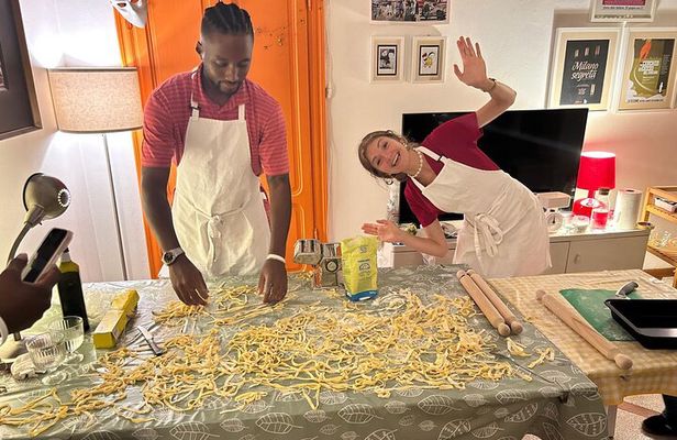 Chiara Table Small Group Cooking Class in a Typical Milanese Home