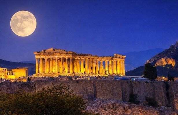 Athens Night Walking Tour