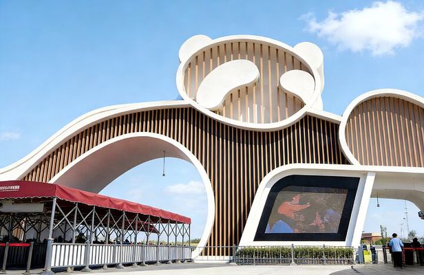 All Inclusive Chengdu Private Day Tour to Panda Breeding Base andCity Highlights