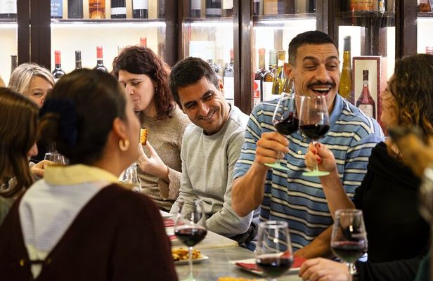 Barcelona Local Tapas and Wine Small Group Tour