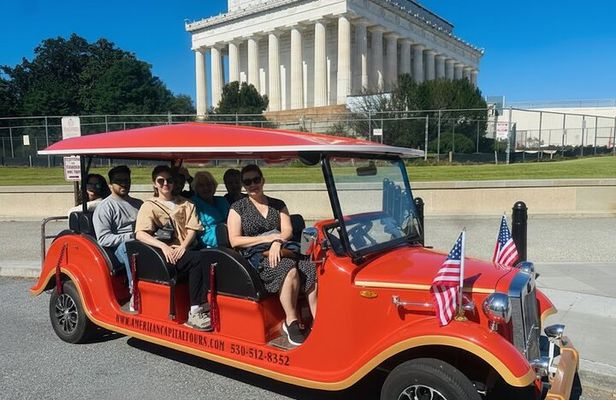 Washington DC Monuments & US History Guided Vintage Cart Tour