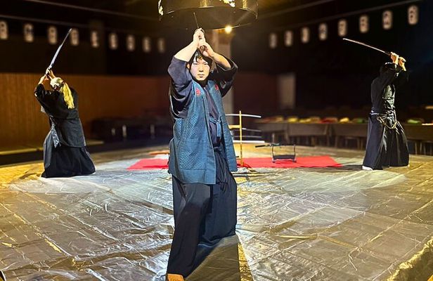 Osaka:Samurai Show & Experience /Optional Wagyu Sukiyaki