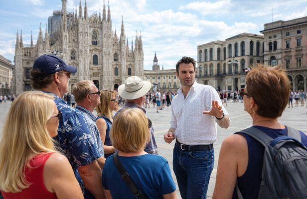 Milan Semi Private Tour with Duomo Skip-the-Line & Rooftop