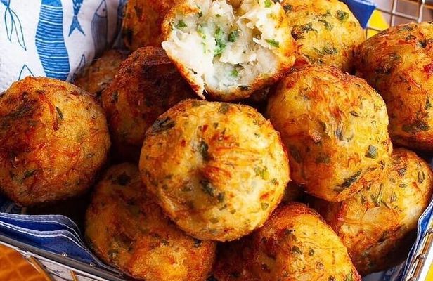 Rio Night Food Tour: Street Food, Local Drinks & Hidden Gems