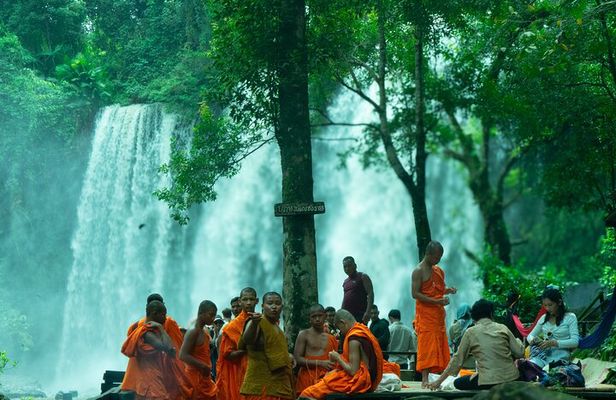 Private Tour To Phnom kulen - Banteay Srie 