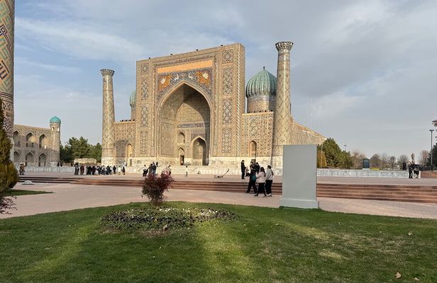 Samarkand Classic City Tour with Transport