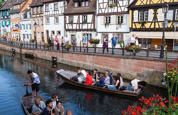 Half-day small group tour from Colmar to castle,Riquewihr