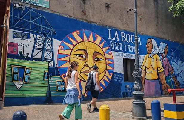 La Boca Walking Tour: Explore Top Sights & Hidden Gems
