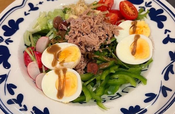 Nice Food Tour : Cours Saleya, Old Town and Seated Tasting