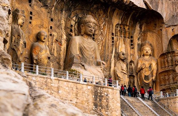Xi’an Private Tour to Longmen Grottoes and White Horse Temple by Bullet Train