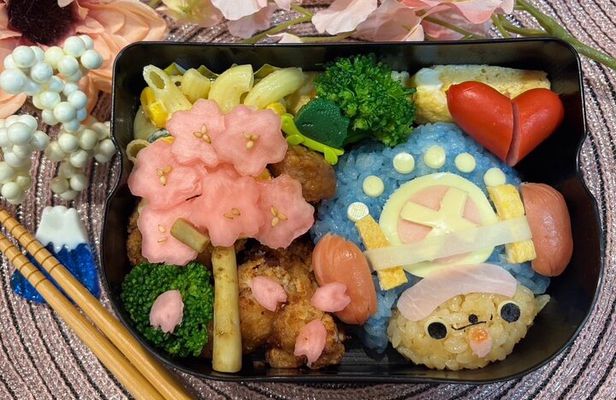 Cute Anime Character Bento Making Experience in Ikebukuro