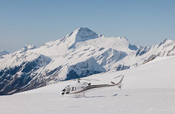 Aspiring Snow Special with Glacier Snow Landing