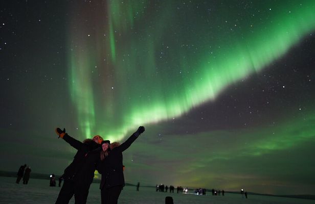 Rovaniemi Northern Lights Hunting HD Photo 200KM Road Trip
