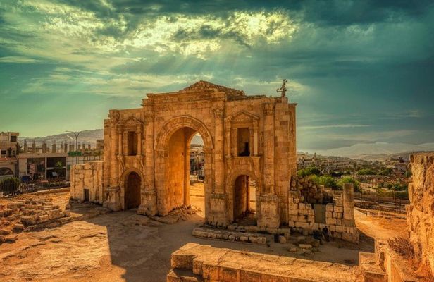 Half-Day Private Tour to Jerash from Amman