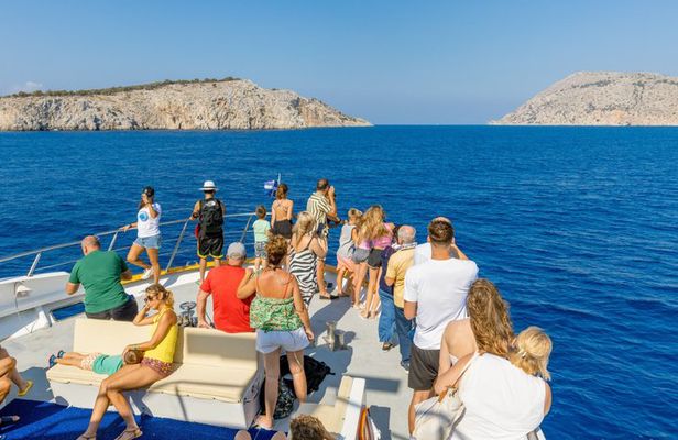 Kusadasi Castle Boat Tour in Turkish Waters