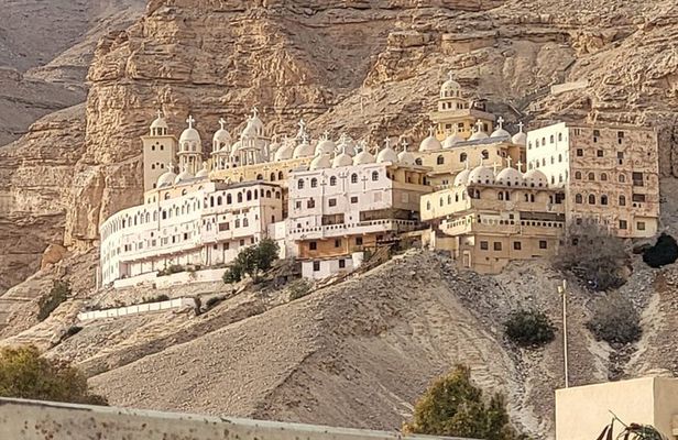 Private day trip to Monasteries St Anthony and Paul