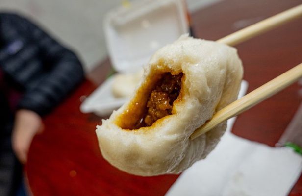 Best of NYC Food Tour with Chinatown, Little Italy and LES