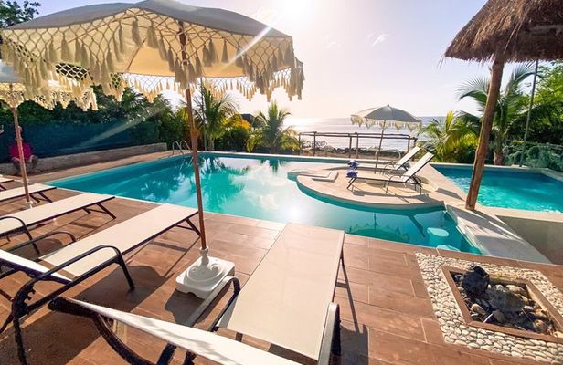 Jeep Tour Beach House Experience