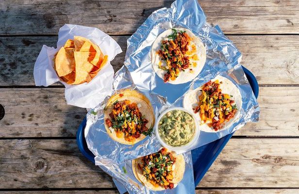 Locals Know Taco Tour