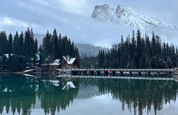 Emerald Basin Guided Hike in Yoho National Park