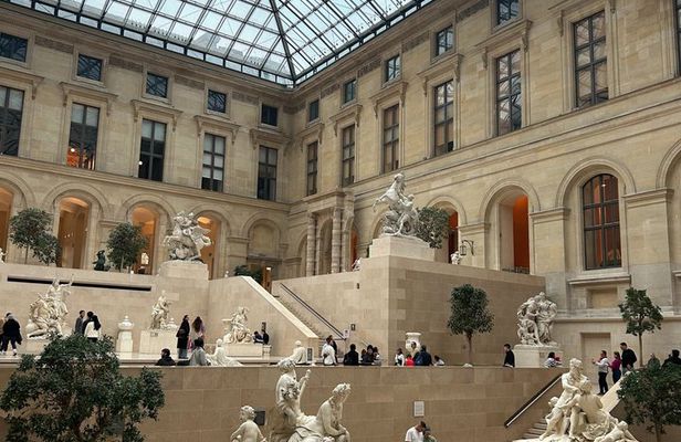 Visit of the Louvre
