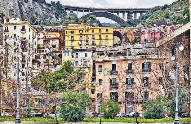 Salerno Must-see Attractions Private Guided Walking Tour